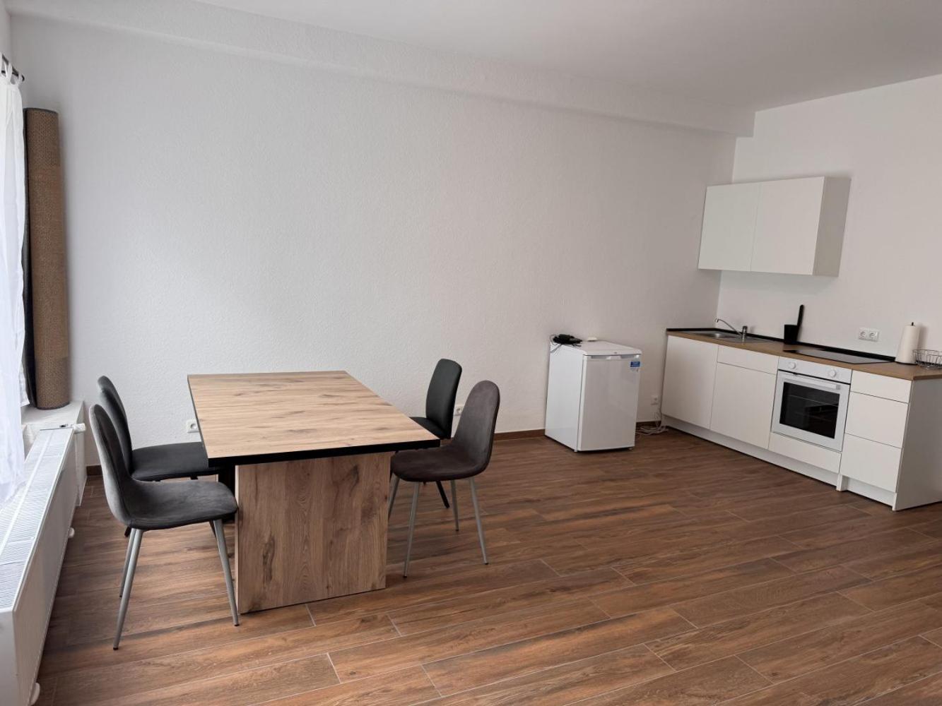 Cozy Apartment In Leverkusen Exterior photo