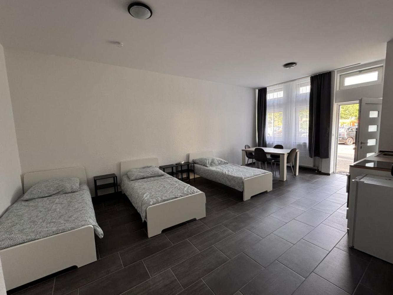 Cozy Apartment In Leverkusen Exterior photo