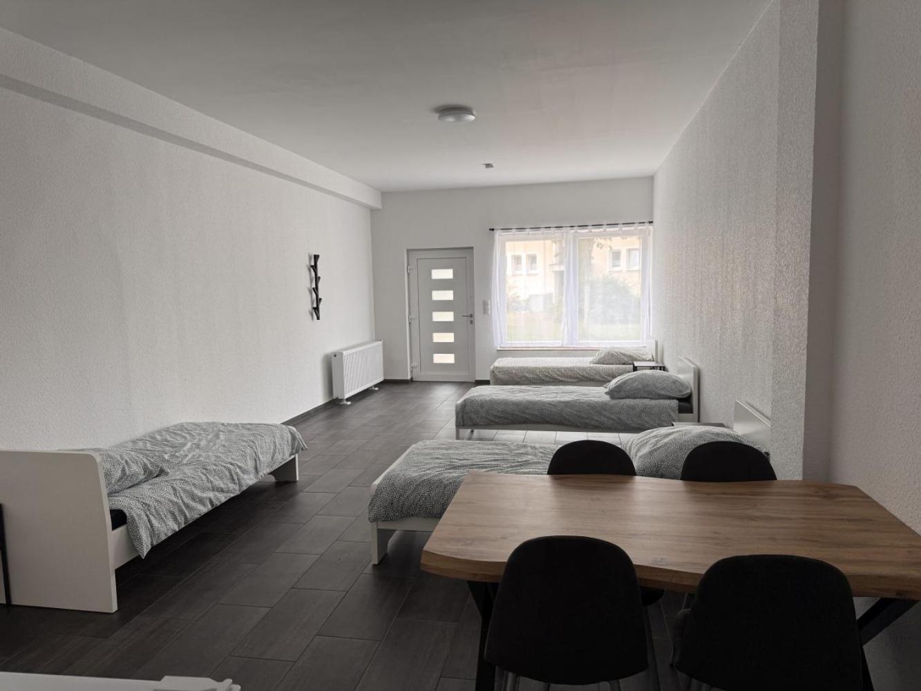 Cozy Apartment In Leverkusen Exterior photo